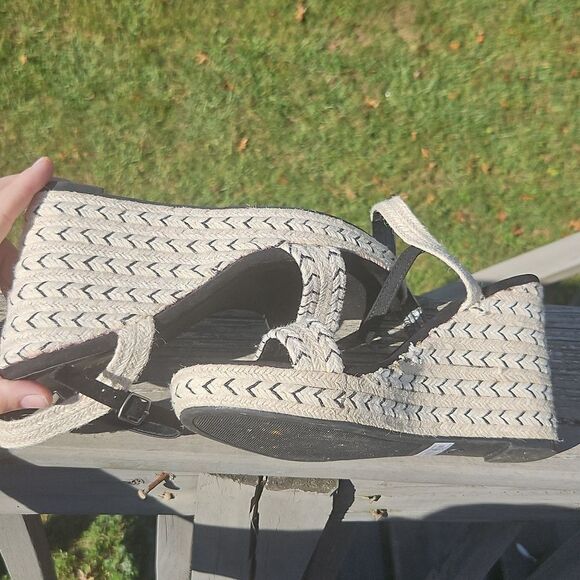 Torrid Natural Jute Platform Wedge Sandals (WW) – Size 10 - Picture 8 of 8